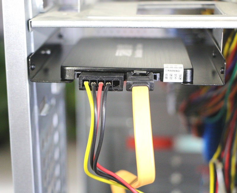 PASOW 2 Pack 2.5" to 3.5" SSD HDD Hard Disk Drive Bays Holder Metal Mounting Bracket Adapter for PC (Bracket) - Image 5